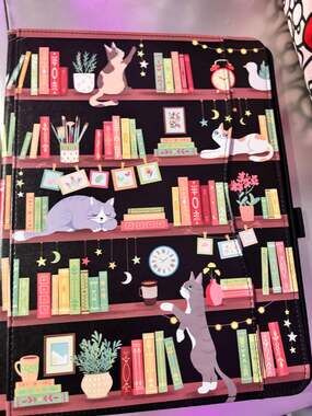 Cat on Bookshelf Pattern Folio Stand Case for Tablet 11.5x9